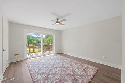 244 Shoreline Drive New Bern NC 28562