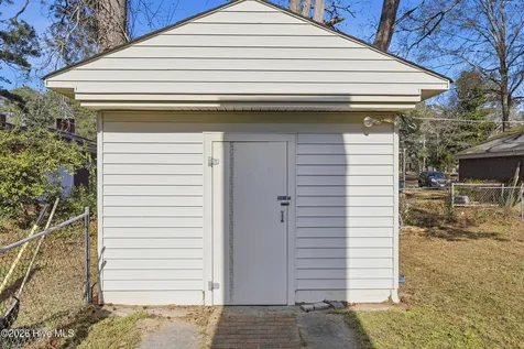 503 Sterlingworth Street Windsor NC 27983