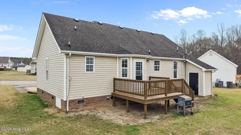 109 Doves Mount Circle Rocky Mount NC 27801