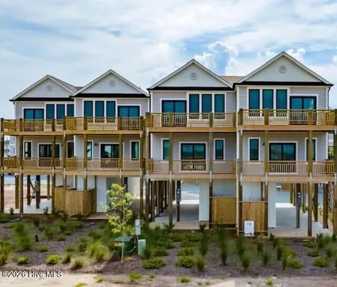 124 Shell Road Surf City NC 28445