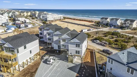 124 Shell Road Surf City NC 28445