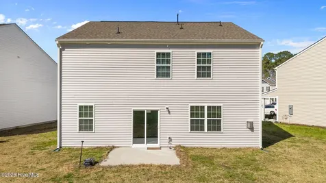 145 Pumpernickel Place Washington NC 27889