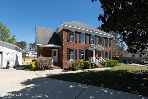 2403 Harness Court Greenville NC 27858