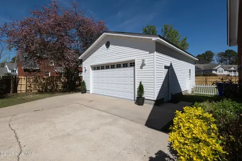 2403 Harness Court Greenville NC 27858