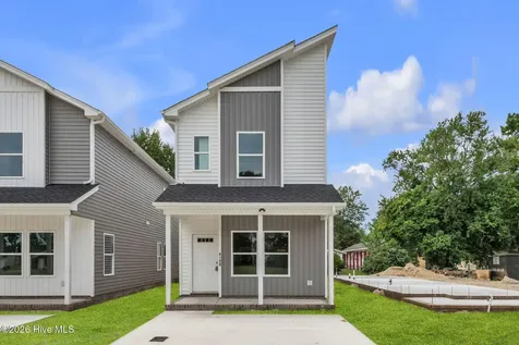 423 Elcinoca Drive Elizabeth City NC 27909