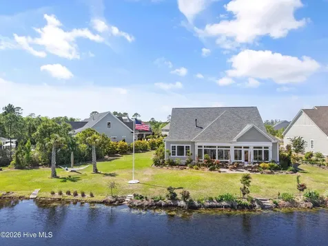 3005 Pine Bay Court Southport NC 28461