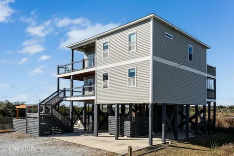 3627 Island Drive North Topsail Beach NC 28460