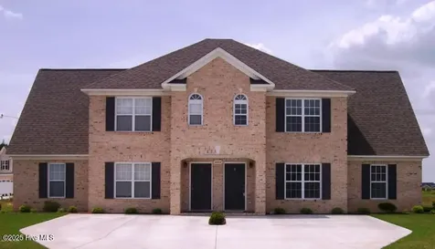 2204 Dovedale Drive Greenville NC 27834