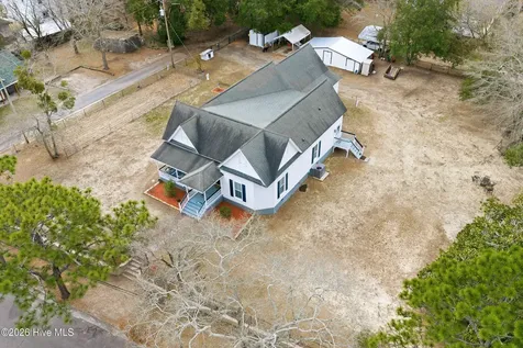 207 Oak Avenue Hamlet NC 28345