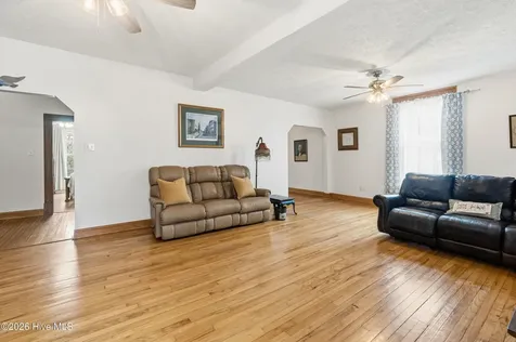 207 Oak Avenue Hamlet NC 28345