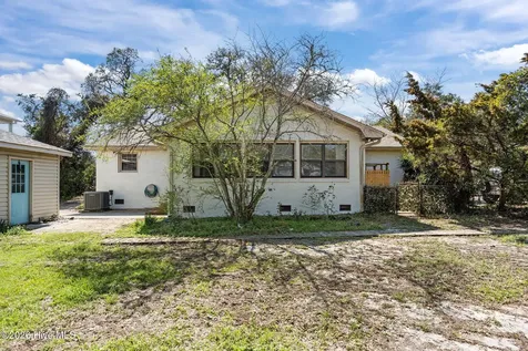 814 Cape Fear Boulevard Carolina Beach NC 28428