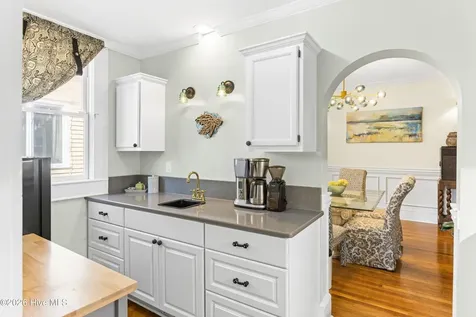 410 S 5th Avenue Wilmington NC 28401