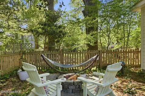 410 S 5th Avenue Wilmington NC 28401