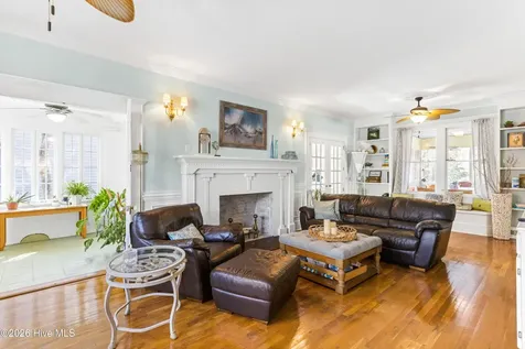 410 S 5th Avenue Wilmington NC 28401