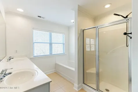 200 River Gate Lane Wilmington NC 28412