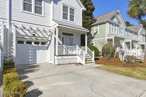 200 River Gate Lane Wilmington NC 28412