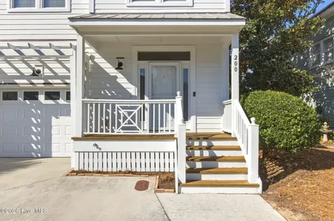 200 River Gate Lane Wilmington NC 28412