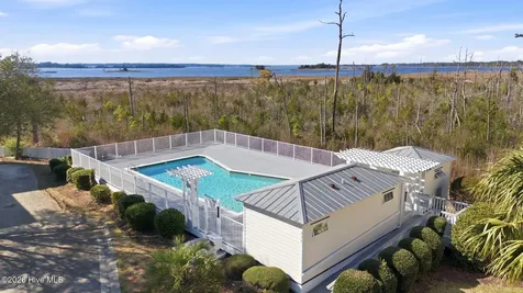 200 River Gate Lane Wilmington NC 28412