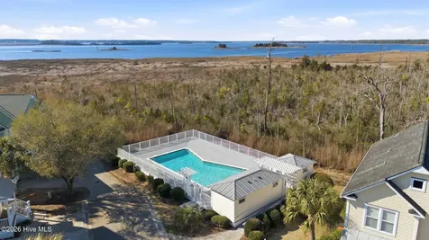 200 River Gate Lane Wilmington NC 28412