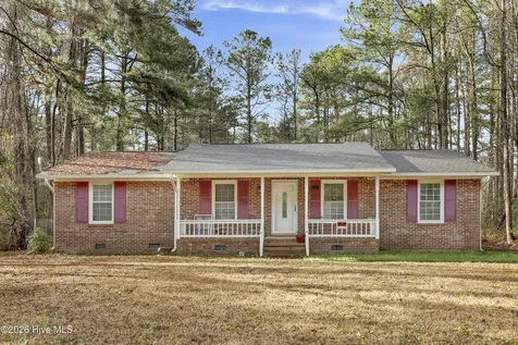 1010 New Road Burgaw NC 28425