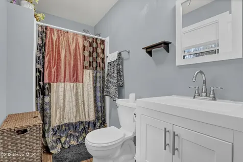 1010 New Road Burgaw NC 28425