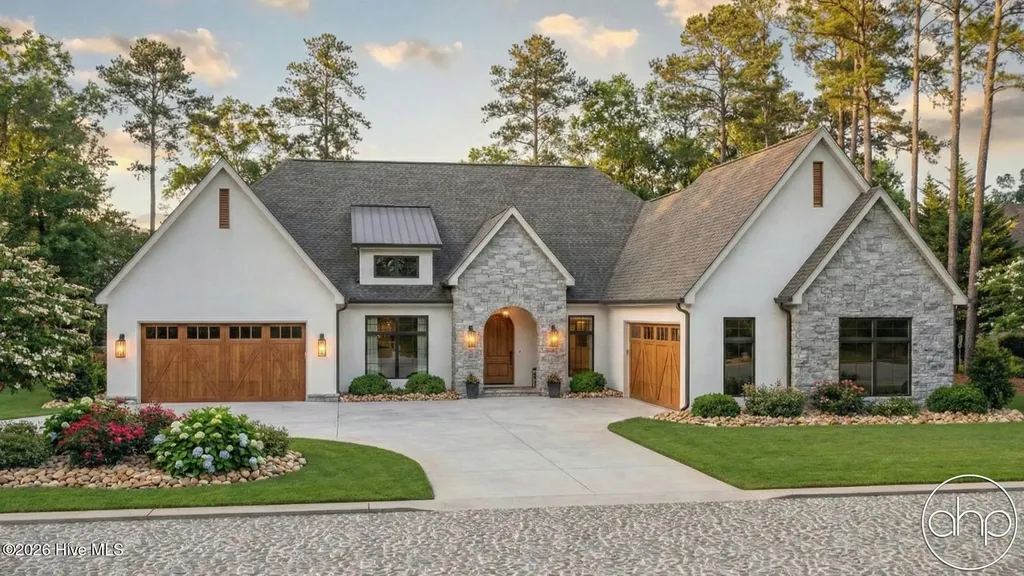 105 Legacy Oaks Drive Wallace NC 28466