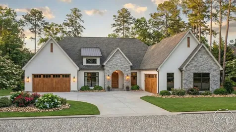 105 Legacy Oaks Drive Wallace NC 28466
