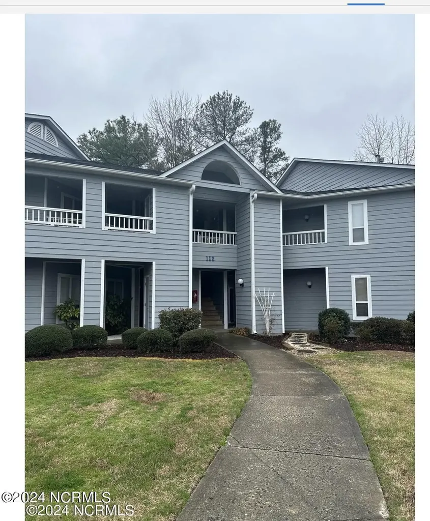 112 Breezewood Drive Greenville NC 27858