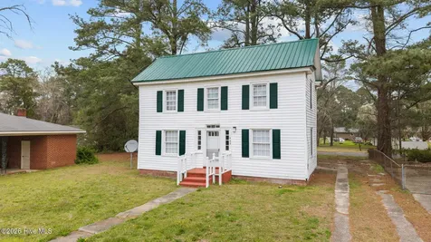 408 Boush Street Roper NC 27970