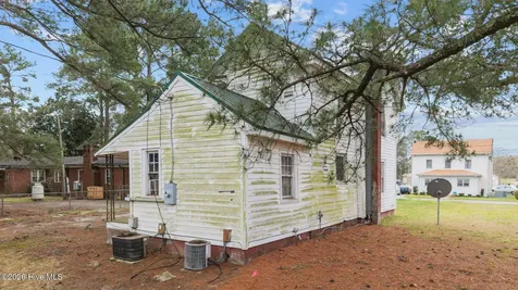 408 Boush Street Roper NC 27970
