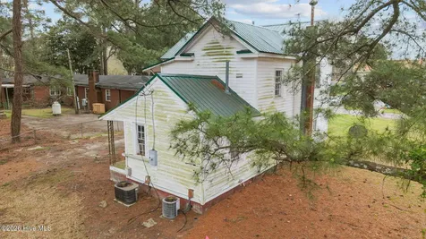 408 Boush Street Roper NC 27970