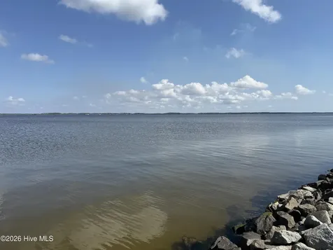 220 Pungo Shores Drive Belhaven NC 27810