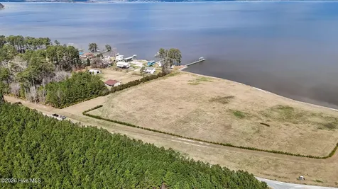 220 Pungo Shores Drive Belhaven NC 27810