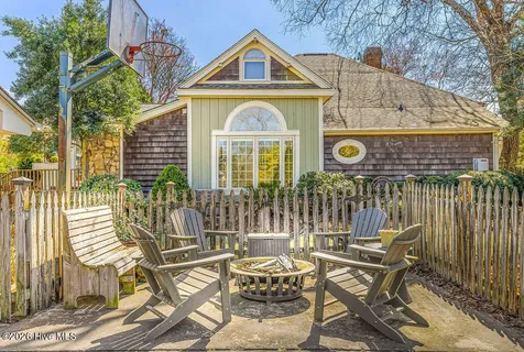 200 Cameron Avenue Vass NC 28394