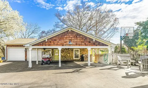 200 Cameron Avenue Vass NC 28394
