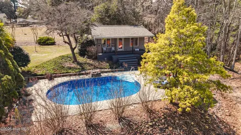 200 Cameron Avenue Vass NC 28394