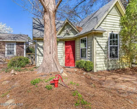 200 Cameron Avenue Vass NC 28394