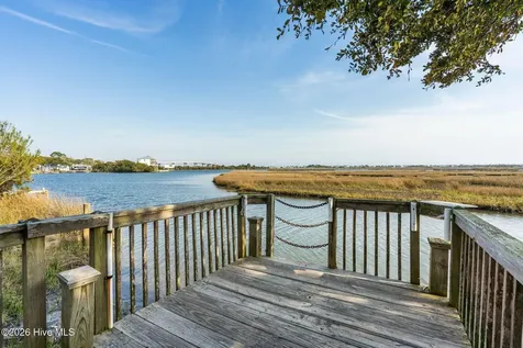 484 Little Kinston Road Surf City NC 28445