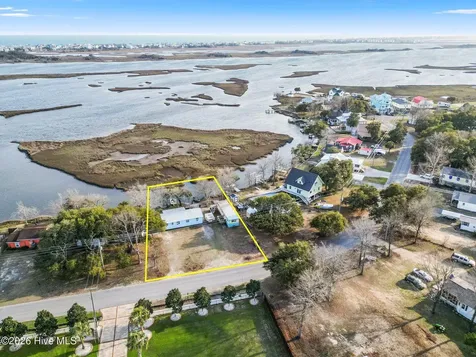 484 Little Kinston Road Surf City NC 28445