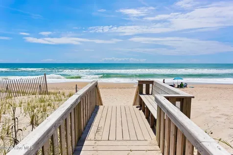 484 Little Kinston Road Surf City NC 28445