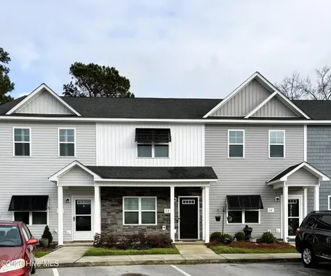 12 Catalina Circle Swansboro NC 28584