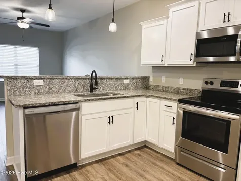 12 Catalina Circle Swansboro NC 28584