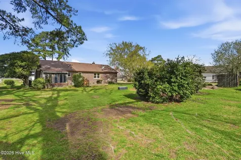 225 Sawyers Creek Road Camden NC 27921