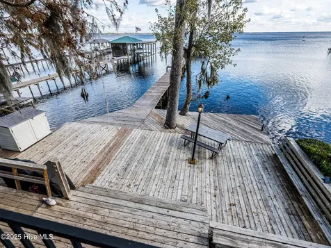 3002 Canal Cove Road Lake Waccamaw NC 28450