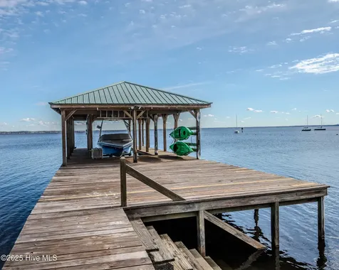 3002 Canal Cove Road Lake Waccamaw NC 28450