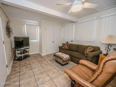 3002 Canal Cove Road Lake Waccamaw NC 28450