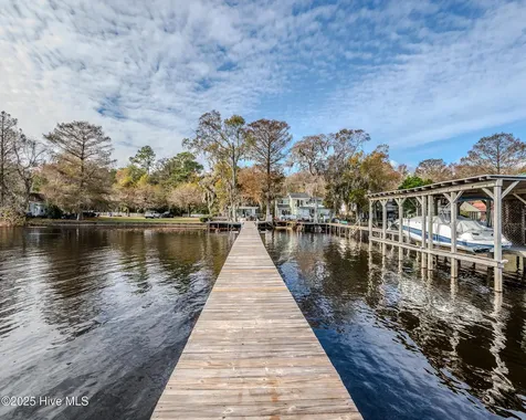 3002 Canal Cove Road Lake Waccamaw NC 28450