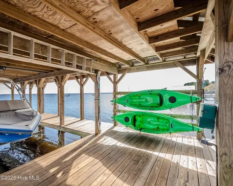 3002 Canal Cove Road Lake Waccamaw NC 28450
