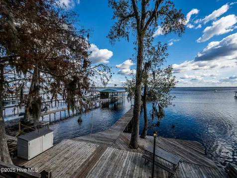 3002 Canal Cove Road Lake Waccamaw NC 28450