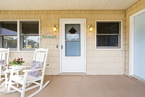 132 NE 32nd Street Oak Island NC 28465